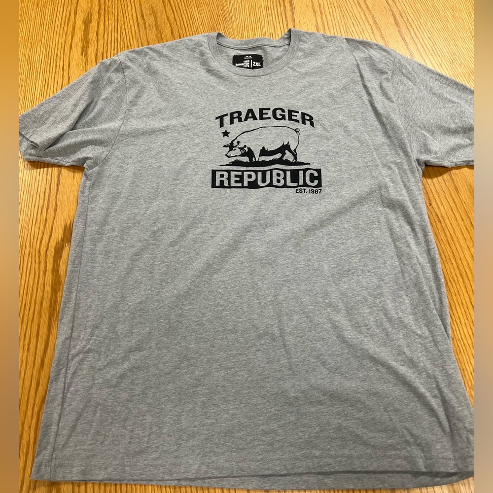 Men’s Traeger T-Shirt sz.2X Traeger Republic grilling, bbqing, smoking